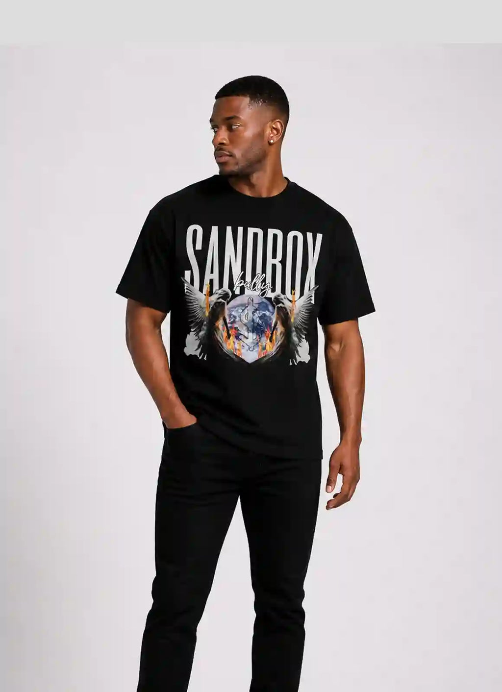 WORLD FULL OF MONEY – Graphic Tee